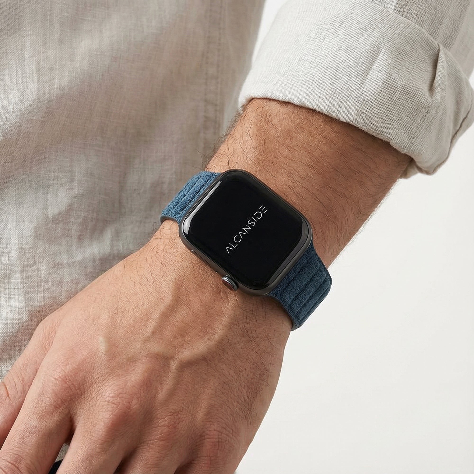 Alcantara Apple Watch Band - Ocean Blue - 42/44/45/46mm & Ultra (49mm) - Alcanside