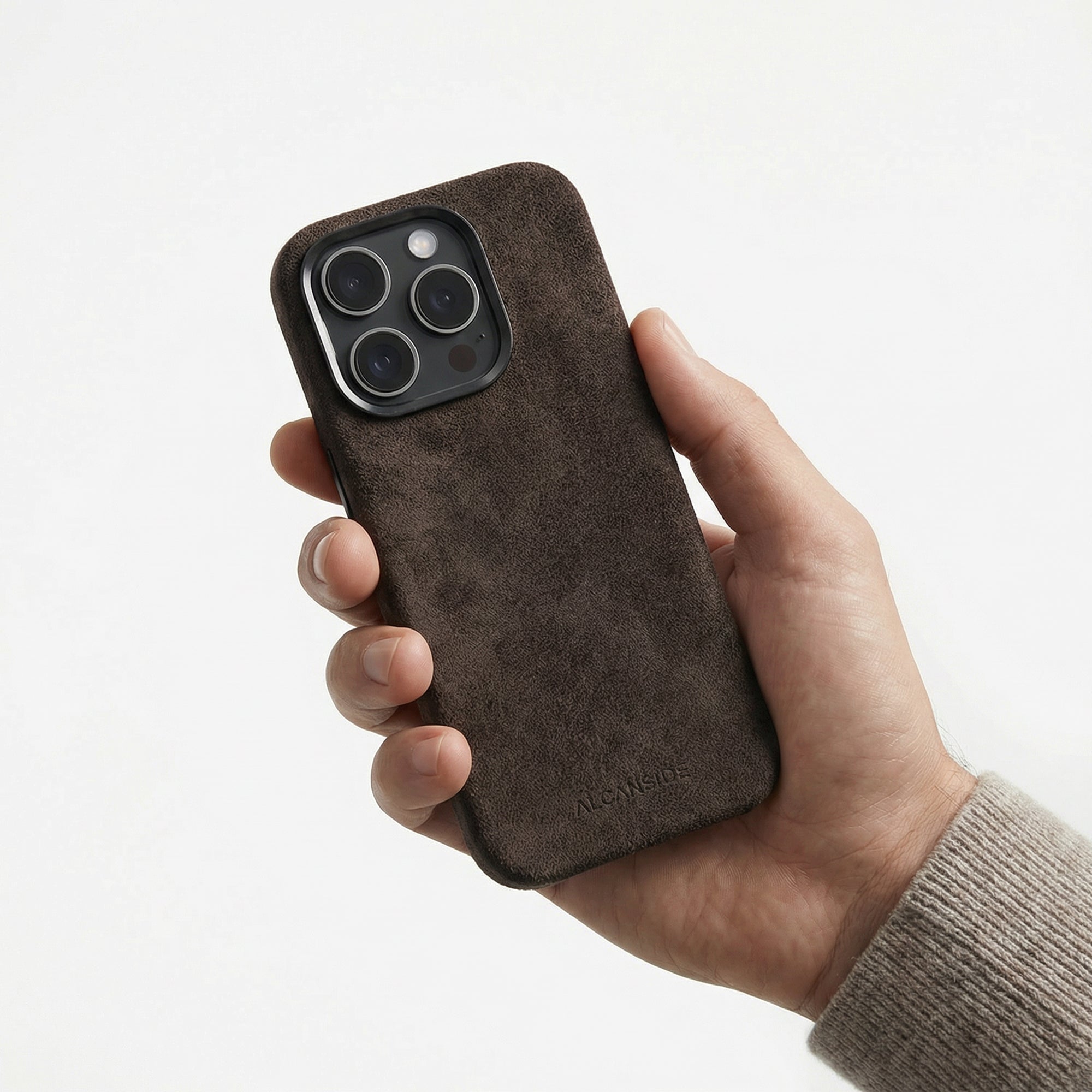 iPhone 16 Pro Max - Alcantara Case - Chocolate Brown - Alcanside