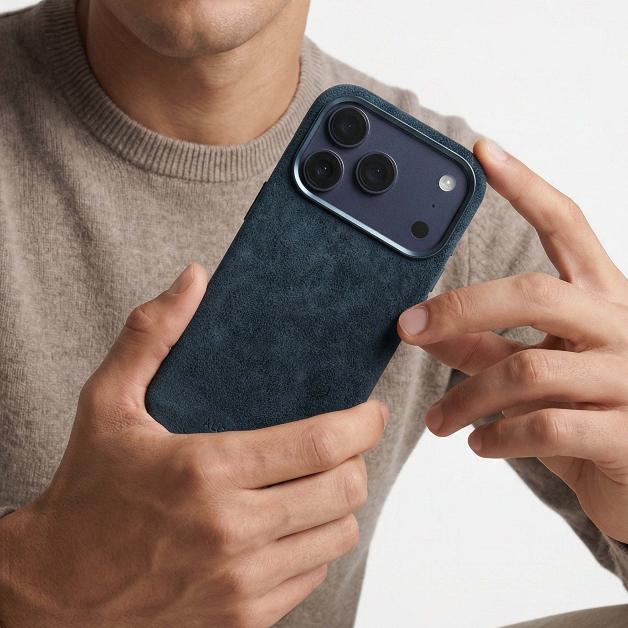 iPhone Alcantara Case - Navy Blue - Alcanside
